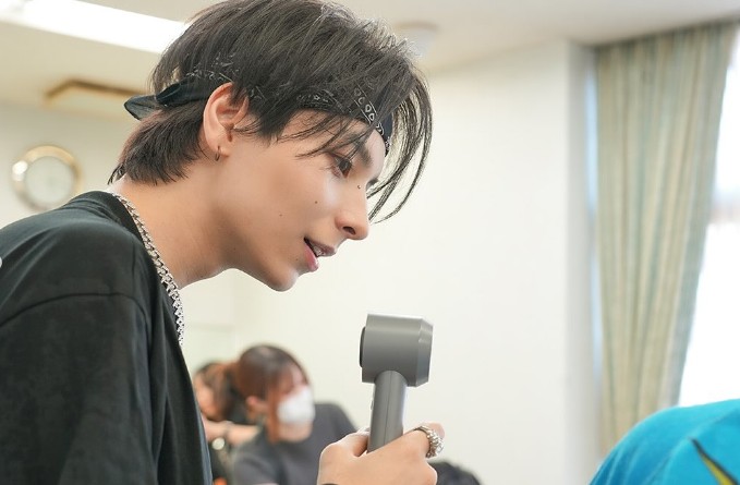 ラスピアダムはステージでのカッコよさと、普段の柔らかい雰囲気のギャップでファン魅了!