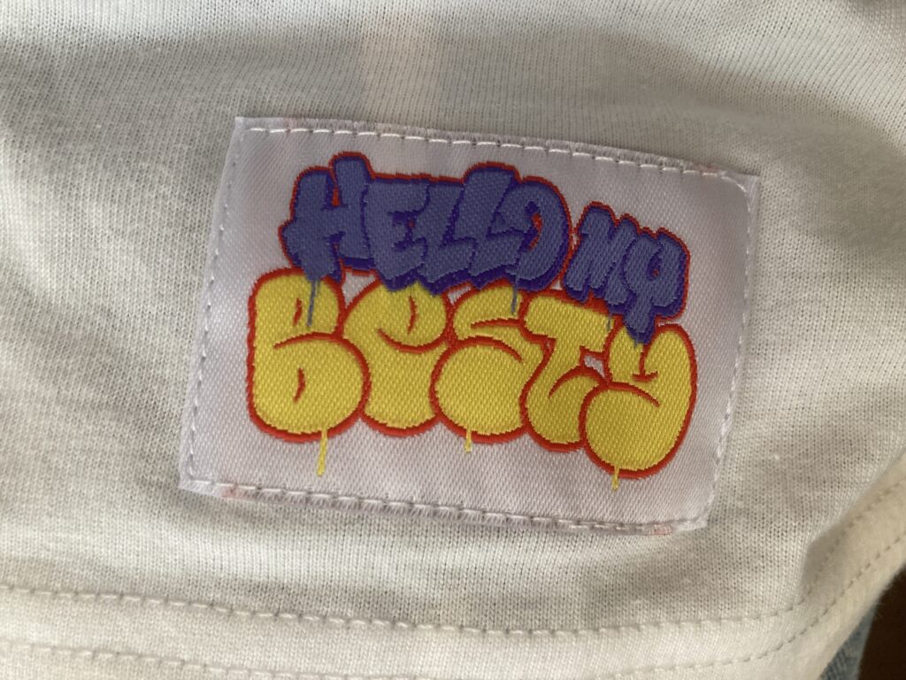 ビーファーストファンミのロンT着用・サイズ感レビュー!デサインや質感が最高!シンプルながらにみえるメンバーのこだわりあり!