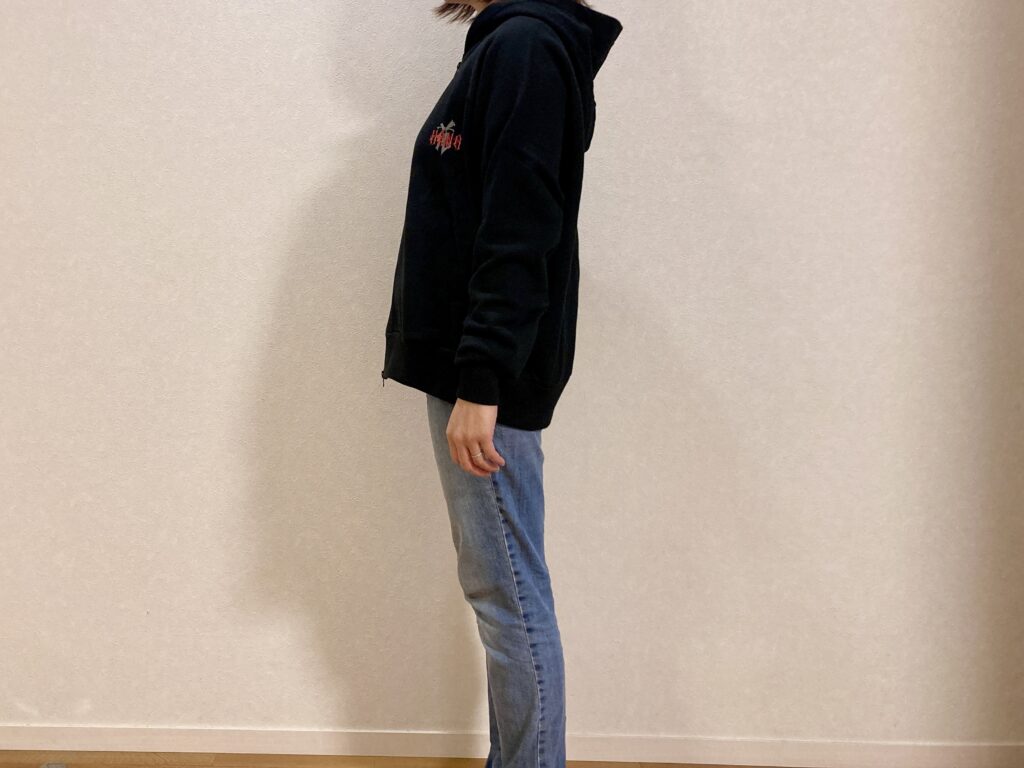 Born to Bloom｜HANAロゴパーカー着用&サイズ感レビュー